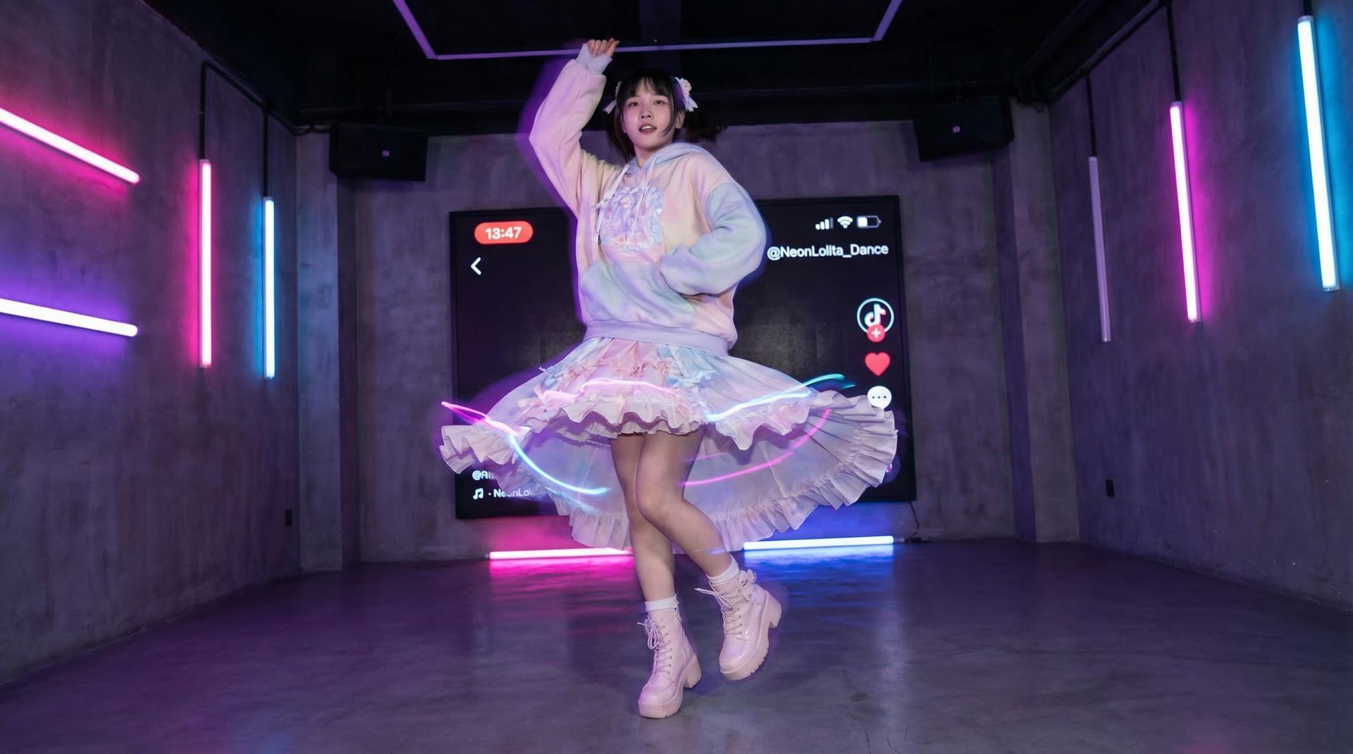 黑料短传媒 - TikTok风格舞蹈